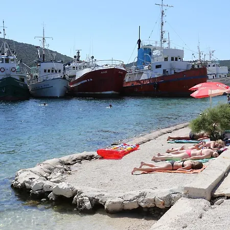 Lejlighed By The Sea Vinisce, Trogir - 18225 Vinišće
