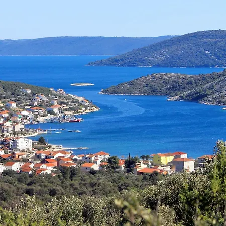 By The Sea Vinisce, Trogir - 18225 Lejlighed
